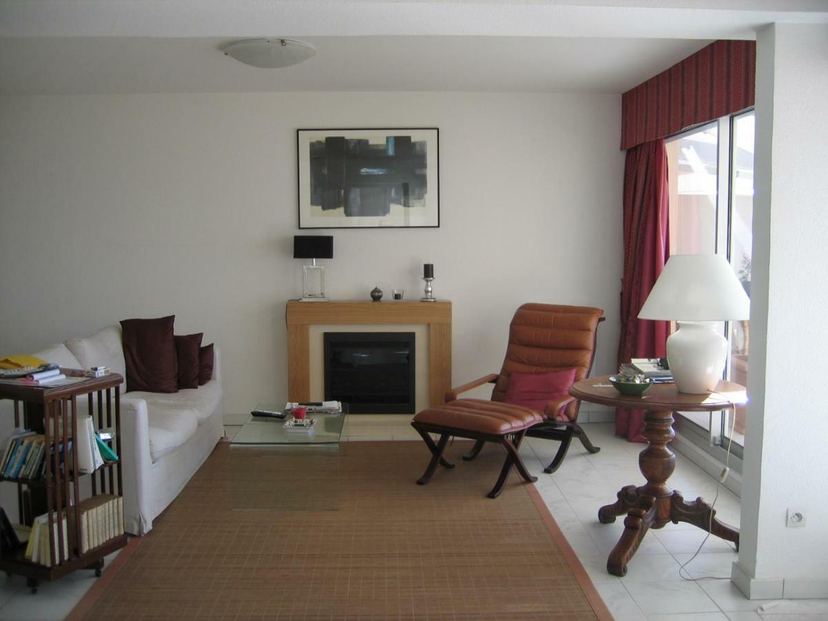 Luxury Apartment Facing The Mediterranean سُت المظهر الخارجي الصورة