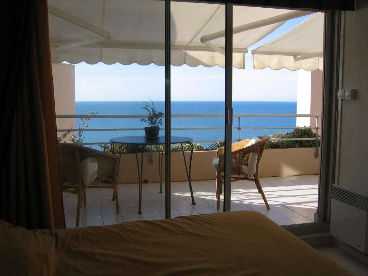 Luxury Apartment Facing The Mediterranean سُت المظهر الخارجي الصورة